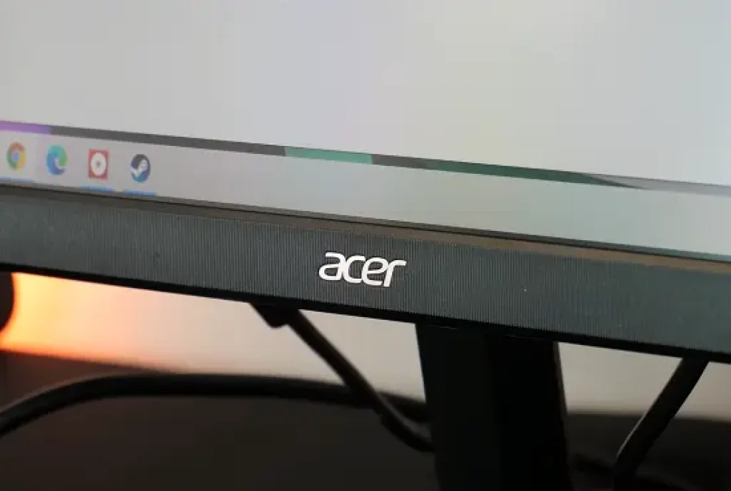 Acer Nitro Vg272UVBMIIPXゲーミングモニター