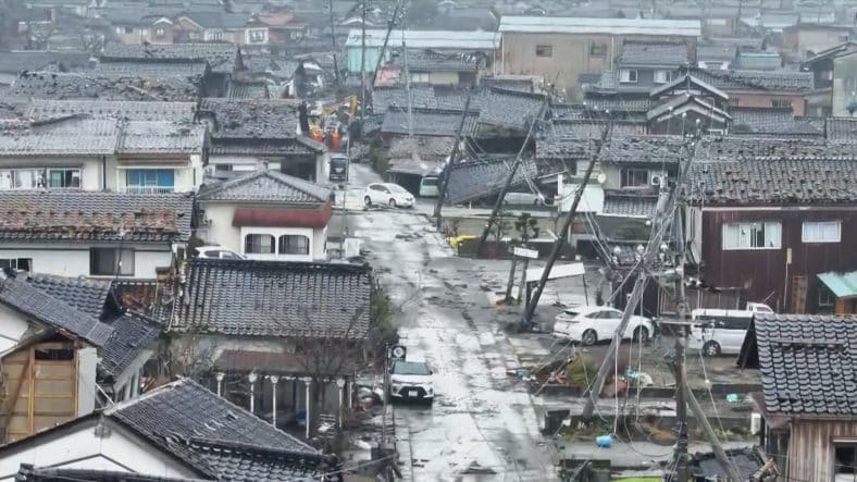 【政府】能登半島地震の被災者の生活再建支援！高齢者世帯に最大６００万円支給へ！